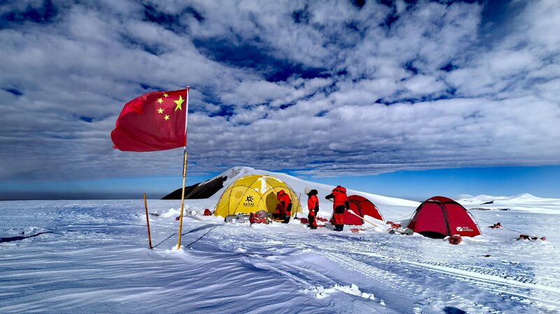 El_descubrimiento_ma_s_genial_de_China__el_nu_cleo_de_hielo_ma_s_largo_en_latitudes_bajas___