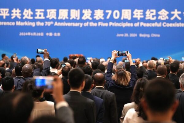 El_discurso_de_Xi_Jinping_sobre_los_Cinco_Principios_fue_publicado_como_un_folleto___
