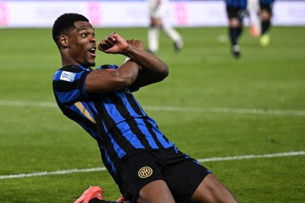 El_doblete_de_Dumfries_envi_a_al_Inter_a_la_final_de_la_Supercopa_de_Italia_tras_vencer_al_Atalanta