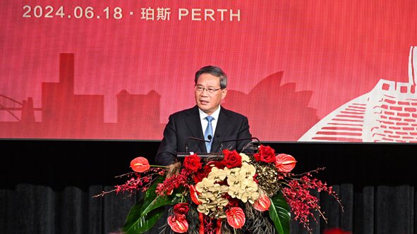 ___El_e_pico_viaje_de_Li_Qiang__China_y_Australia_de_vuelta_en_buen_camino_