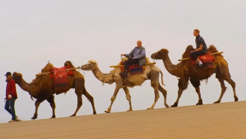 El_e_pico_viaje_de_Marco_Polo_revivido__el_documental_de_du_o_padre_e_hijo_se_estrena_en_Londres video poster