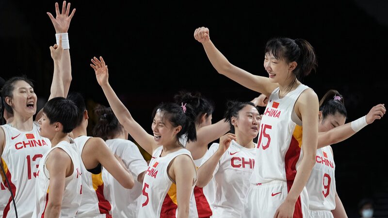 ___El_equipo_femenino_de_China_listo_para_enfrentarse_a_Espan_a__Serbia_y_Puerto_Rico_en_Pari_s__24_