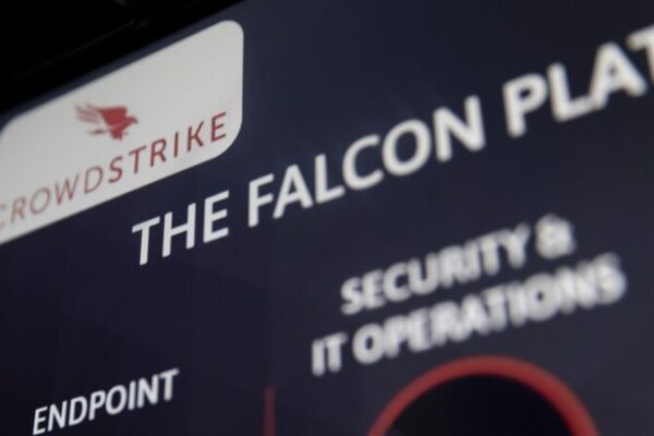 El_error_de_CrowdStrike_provoca_fallos_globales_en_computadoras___Que__esta__pasando____