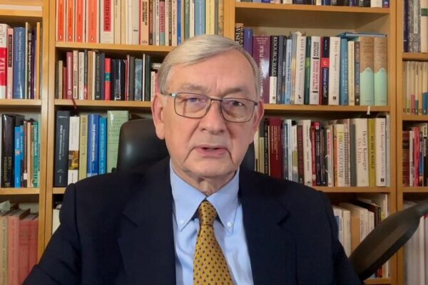 El ex presidente esloveno Danilo Türk envía sentidos saludos por el Festival de Primavera 💖 El_ex_presidente_esloveno_Danilo_Tu_rk_envi_a_sentidos_saludos_por_el_Festival_de_Primavera__