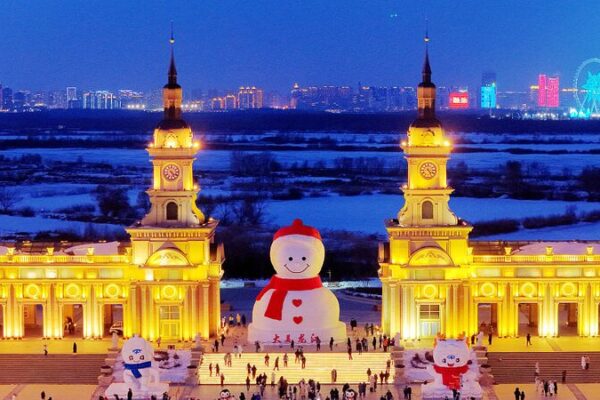 ¡El gigante muñeco de nieve de Harbin: El lugar más genial que querrás ver! ⛄️ _El_gigante_mun_eco_de_nieve_de_Harbin__El_lugar_ma_s_genial_que_querra_s_ver____ video poster