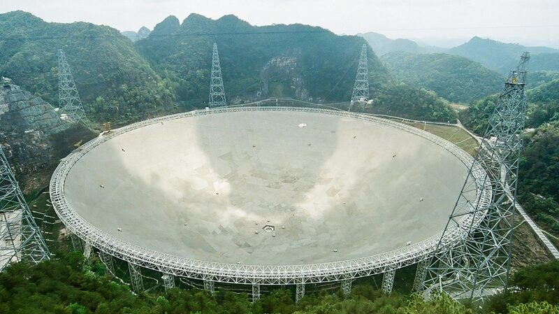 El_gigantesco_telescopio_de_radio_de_China_se_abre_al_mundo___