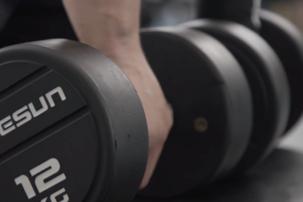 El_inspirador_viaje_de_Kim_Kyu_ho__de_sobreviviente_de_accidente_de_autobu_s_a_campeo_n_de_levantamiento_de_pesas video poster