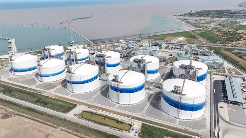 El_mega_puerto_de_energi_a_verde_de_China_ilumina_el_futuro__