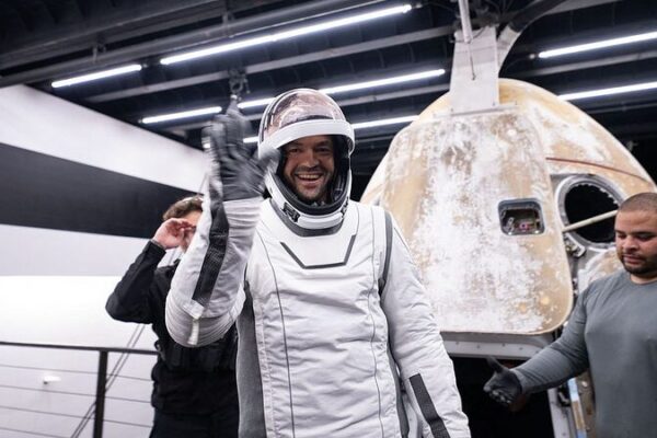El multimillonario Jared Isaacman nominado para liderar la NASA tras histórica caminata espacial 🚀 El_multimillonario_Jared_Isaacman_nominado_para_liderar_la_NASA_tras_histo_rica_caminata_espacial__