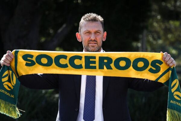 El nuevo entrenador de los Socceroos, Popovic, busca revivir los sueños de Australia en la Copa del Mundo El_nuevo_entrenador_de_los_Socceroos__Popovic__busca_revivir_los_suen_os_de_Australia_en_la_Copa_del_Mundo