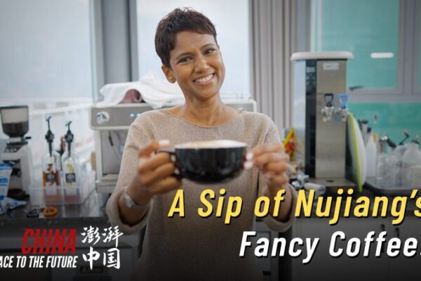 El paraíso oculto del café en Nujiang: Un viaje con Gasthoori ☕ El_parai_so_oculto_del_cafe__en_Nujiang__Un_viaje_con_Gasthoori__ video poster