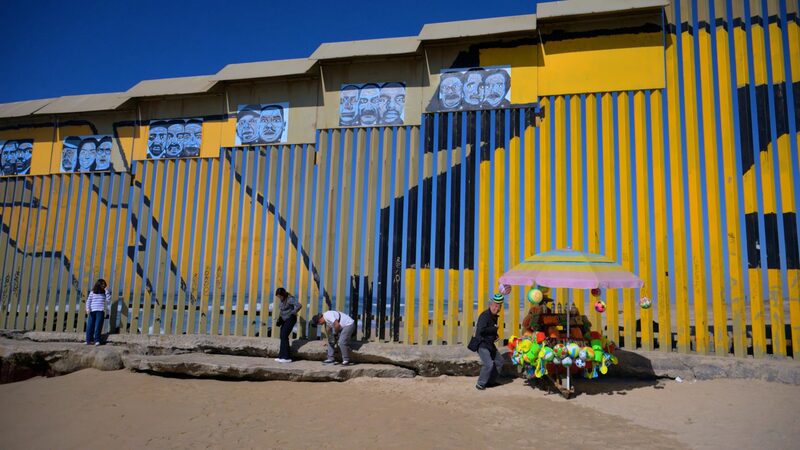 El_plan_de_Me_xico__Enfrentando_los_cambios_en_la_frontera_con_Trump video poster