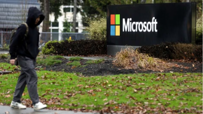 El_poder_de_la_inteligencia_artificial_de_Microsoft_impulsa_las_ventas_ma_s_alla__de_las_expectativas__