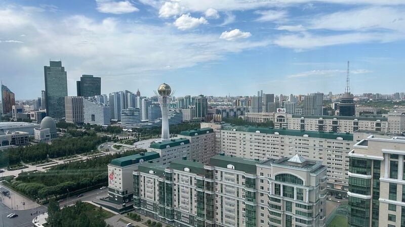 El_presidente_Xi_Jinping_llega_a_Astana__para_la_cumbre_de_la_OCS__