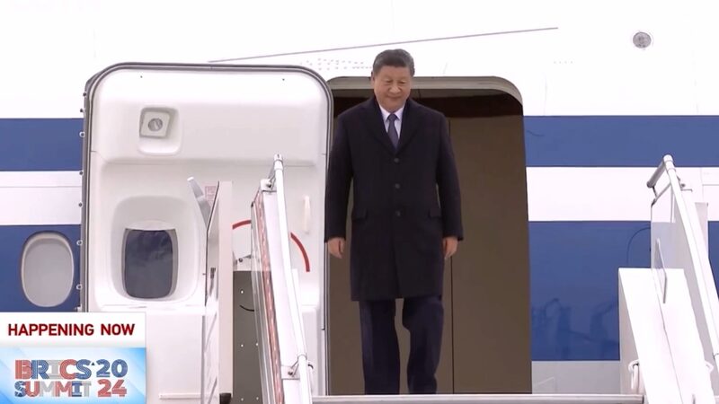 El_presidente_Xi_Jinping_llega_a_Kaza_n_para_la_16a_Cumbre_de_los_BRICS__ video poster