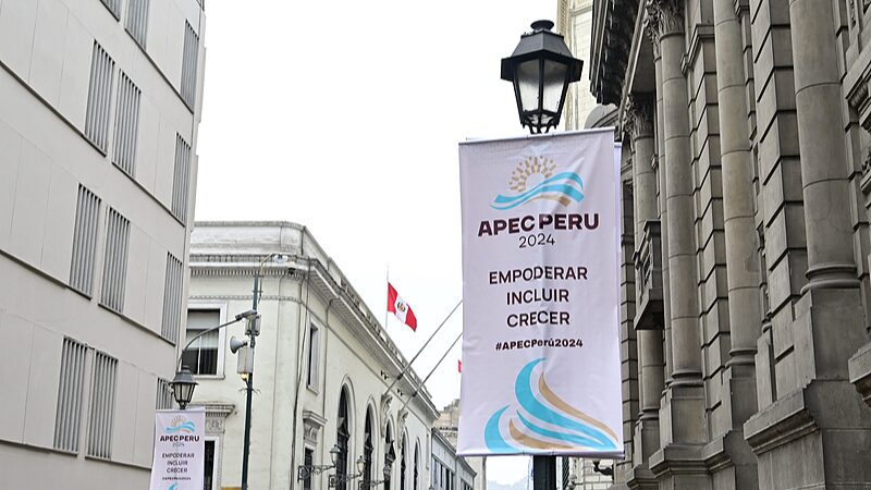 El_presidente_Xi_Jinping_llega_a_Peru__para_la_reunio_n_de_li_deres_de_APEC_y_visita_de_Estado__ video poster