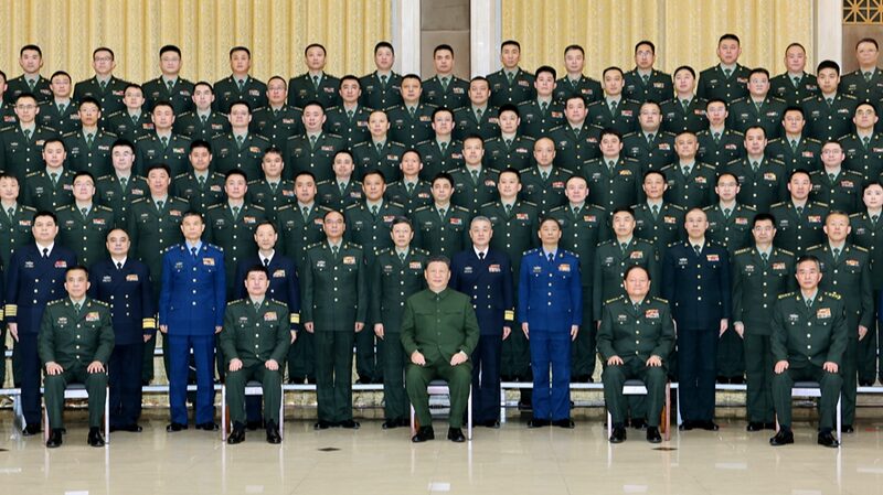 El_presidente_Xi_envi_a_saludos_de_An_o_Nuevo_Lunar_a_los_militares