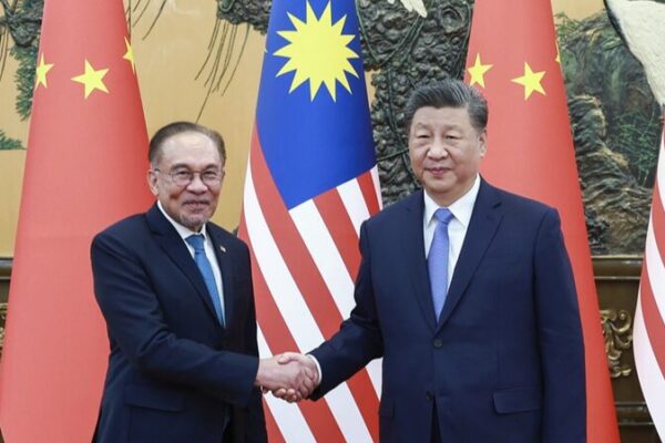 El_presidente_Xi_y_el_primer_ministro_Anwar__Una_nueva_era_de_amistad_entre_China_y_Malasia___