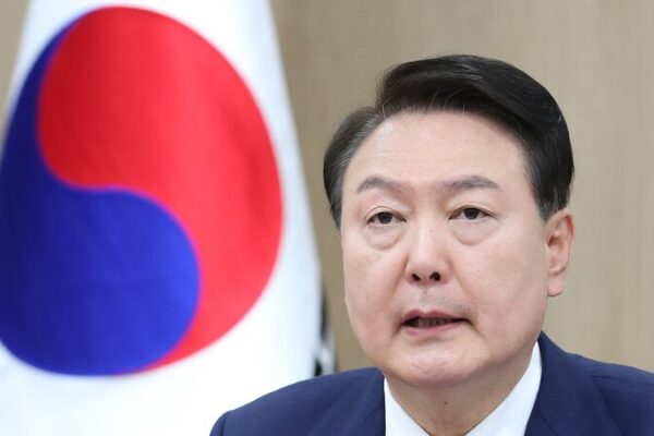El_presidente_de_Corea_del_Sur_declara_ley_marcial_de_emergencia_ante_la_agitacio_n_poli_tica