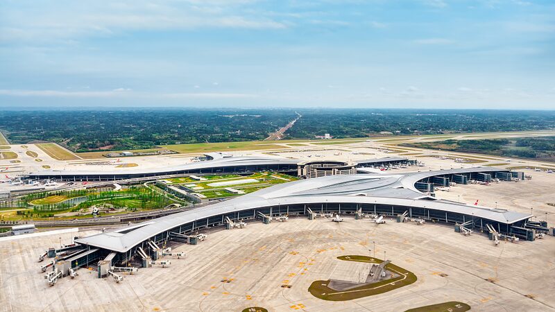 El_presidente_de_Indonesia_aterriza_en_China_para_la_inauguracio_n_de_los_Juegos_Mundiales_Universitarios__ video poster