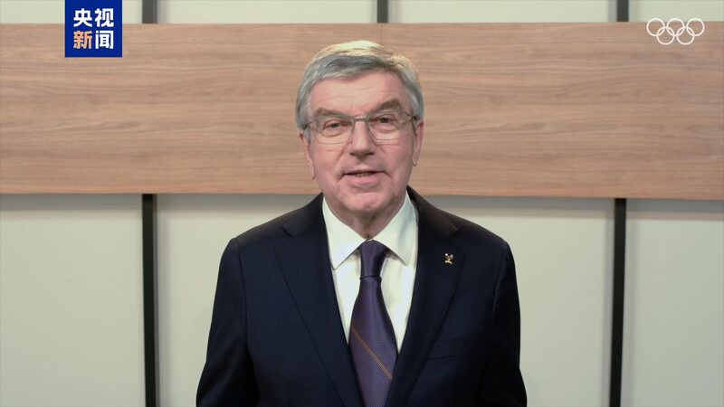 El_presidente_del_COI__Thomas_Bach__envi_a_emotivos_saludos_de_An_o_Nuevo_a_CMG__