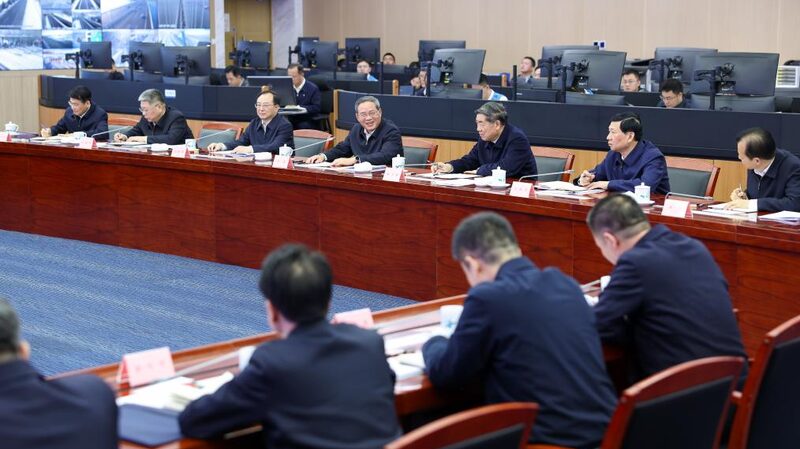 El_primer_ministro_chino_Li_Qiang_pide_un_viaje_fluido_para_la_fiebre_del_Festival_de_Primavera___