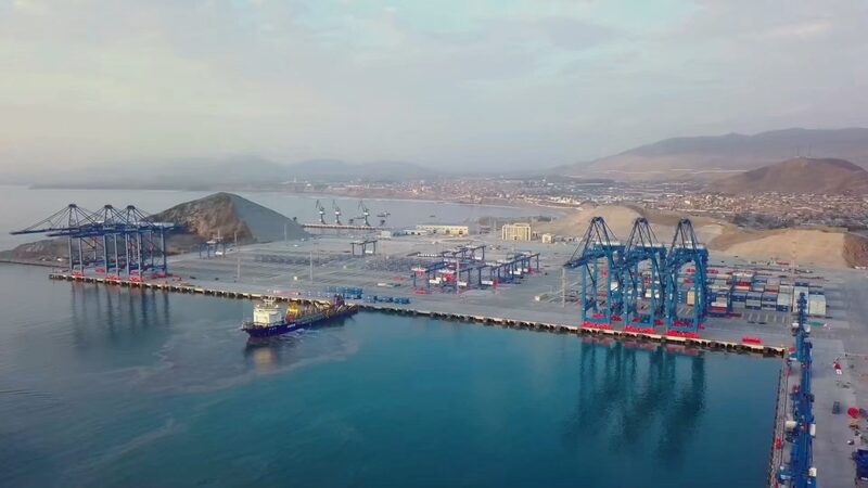 El_puerto_de_Chancay_en_Peru___la_nueva_puerta_de_entrada_de_Ame_rica_Latina_a_Asia_se_inaugurara__en_2024 video poster