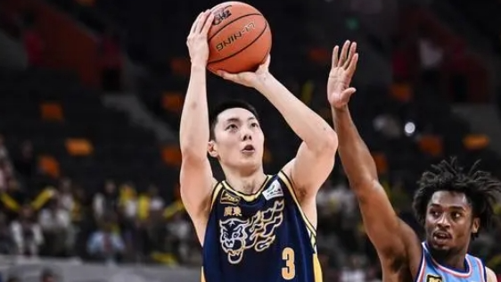El regreso épico de Guangdong Southern Tigers asombra a Xinjiang en el enfrentamiento de la CBA 🏀 El_regreso_e_pico_de_Guangdong_Southern_Tigers_asombra_a_Xinjiang_en_el_enfrentamiento_de_la_CBA__