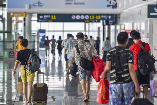 El repunte de Hainan en China: Electricidad y agua restauradas tras el supertifón Yagi El_repunte_de_Hainan_en_China__Electricidad_y_agua_restauradas_tras_el_supertifo_n_Yagi