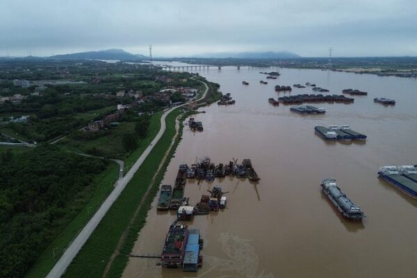 ¡El río Beijiang en China enfrenta su segunda inundación del año! 🌊 _El_ri_o_Beijiang_en_China_enfrenta_su_segunda_inundacio_n_del_an_o___