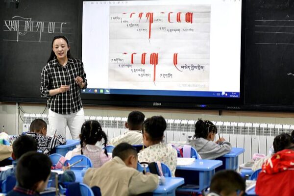 El_sistema_educativo_diversificado_de_China_impulsa_suen_os_de_millones