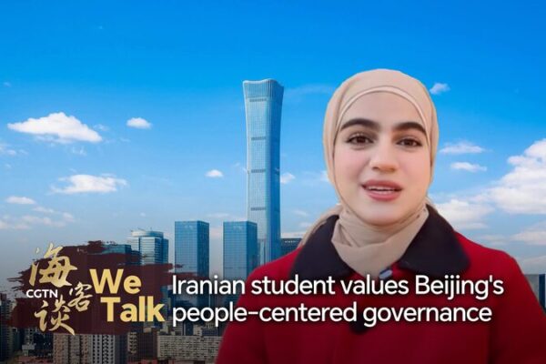 El_viaje_de_Mahya_a_Peki_n__De_la_niebla_to_xica_a_cielos_azules___ video poster