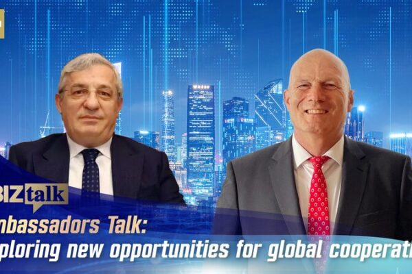 Embajadores_Unidos__Abriendo_Nuevas_Oportunidades_Globales___ video poster