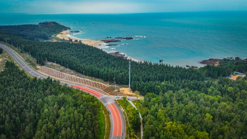 _Emprende_la_increi_ble_nueva_aventura_por_la_carretera_costera_de_988_km_en_Hainan____