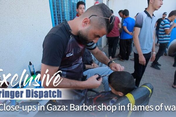 En_medio_de_la_guerra__la_barberi_a_de_Gaza_ofrece_esperanza_y_cortes_de_cabello video poster