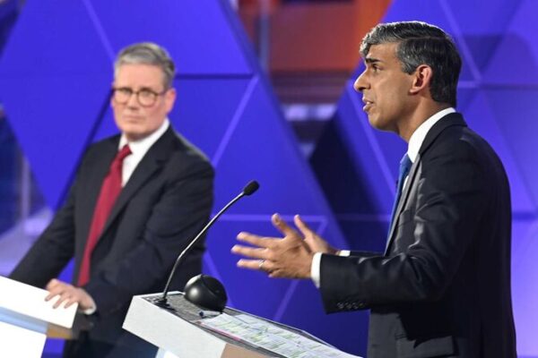 Enfrentamiento Electoral en el Reino Unido: 5 Grandes Preguntas mientras Starmer y Sunak se Preparan Enfrentamiento_Electoral_en_el_Reino_Unido__5_Grandes_Preguntas_mientras_Starmer_y_Sunak_se_Preparan