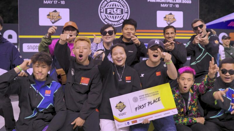Equipo_chino_de_breakdance_arrasa_en_Europa_antes_de_triunfar_en_los_Juegos_Asia_ticos___