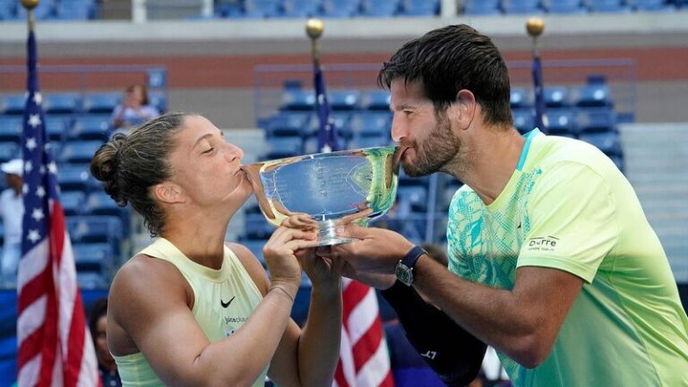 Errani_y_Vavassori_conquistan_su_primer_ti_tulo_de_dobles_mixtos_en_el_US_Open