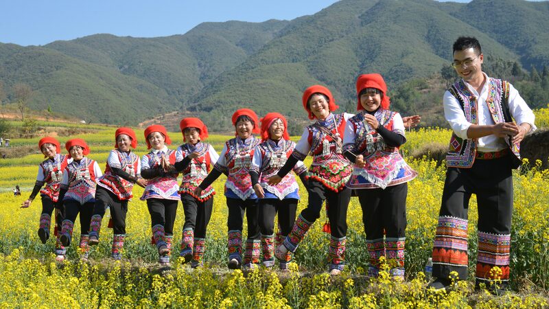 Escapada_de_ensuen_o___El_Festival_de_Flores_de_Colza_de_Kunming_te_llama___