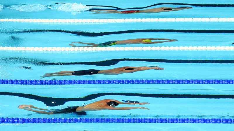 Estados_Unidos_domina_el_relevo_de_4x100m_estilo_libre_masculino___Dressel_brilla_