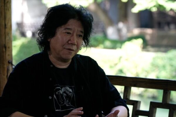 Exclusivo__Meng_Jinghui_revela_la_magia_detra_s_del_Festival_de_Teatro_de_Wuzhen___ video poster
