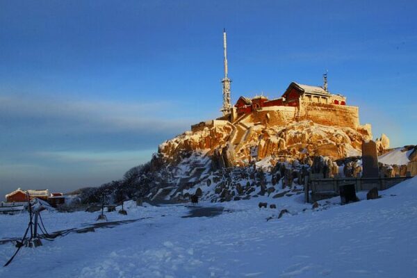 _Experimenta_el_nevado_Monte_Taishan_en_vivo_desde_Shandong_ video poster
