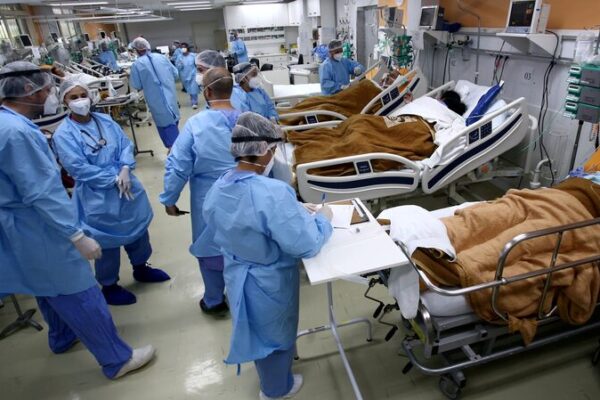 Expertos_advierten_sobre_muertes__inimaginables__por_COVID_19_en_Brasil__Se_necesita_accio_n_ahora_