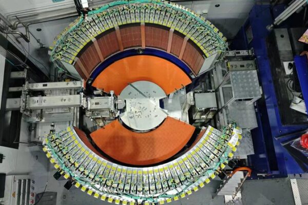 Expertos chinos se unen para potenciar los âsupermicroscopiosâ y lograr descubrimientos revolucionarios Expertos_chinos_se_unen_para_potenciar_los__supermicroscopios__y_lograr_descubrimientos_revolucionarios