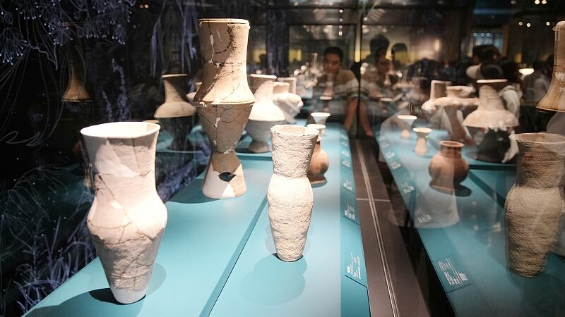Explora_los_tesoros_culturales_de_China_en_el_Di_a_Internacional_de_los_Museos_2024__ video poster