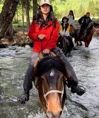 Explorando Kanas: Aventura de Paseo a Caballo en las Tierras Salvajes de Xinjiang 🌄🐎 Explorando_Kanas__Aventura_de_Paseo_a_Caballo_en_las_Tierras_Salvajes_de_Xinjiang___ video poster