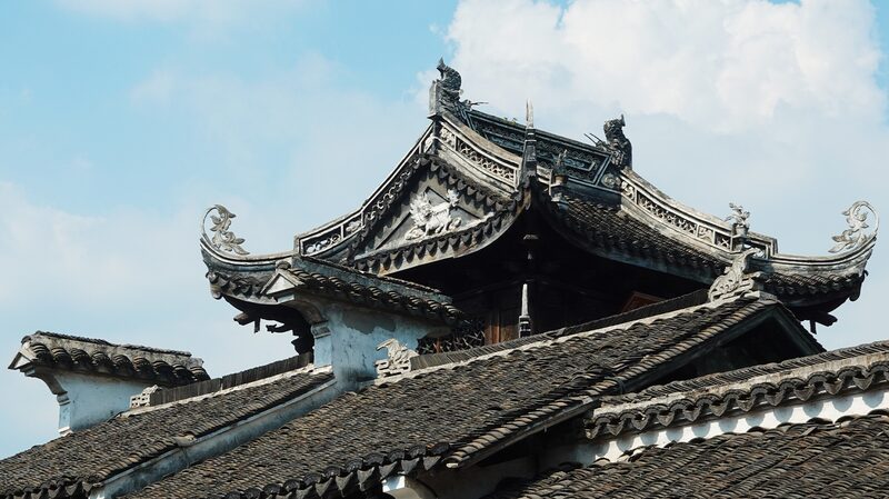 Explorando_los_Tesoros_del_Pueblo_Antiguo_de_Huishan__
