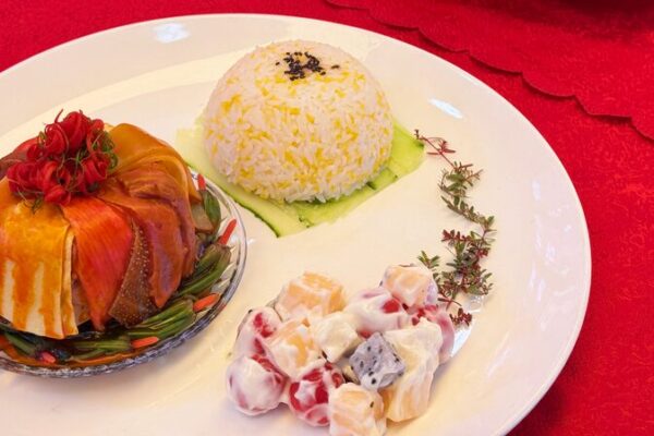 ¡Explosión de sabores en Guizhou: Comienza festival de comida en Tongren! 🎉 _Explosio_n_de_sabores_en_Guizhou__Comienza_festival_de_comida_en_Tongren___