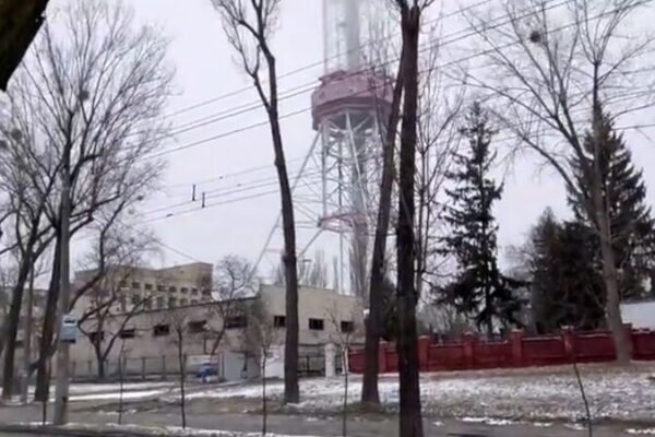Explosión mortal en la torre de televisión de Kyiv deja 5 muertos Explosio_n_mortal_en_la_torre_de_televisio_n_de_Kyiv_deja_5_muertos video poster