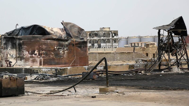 Explosiones_en_Yemen__Coalicio_n_EE_UU__Reino_Unido_supuestamente_ataca_el_aeropuerto_de_Hodeidah